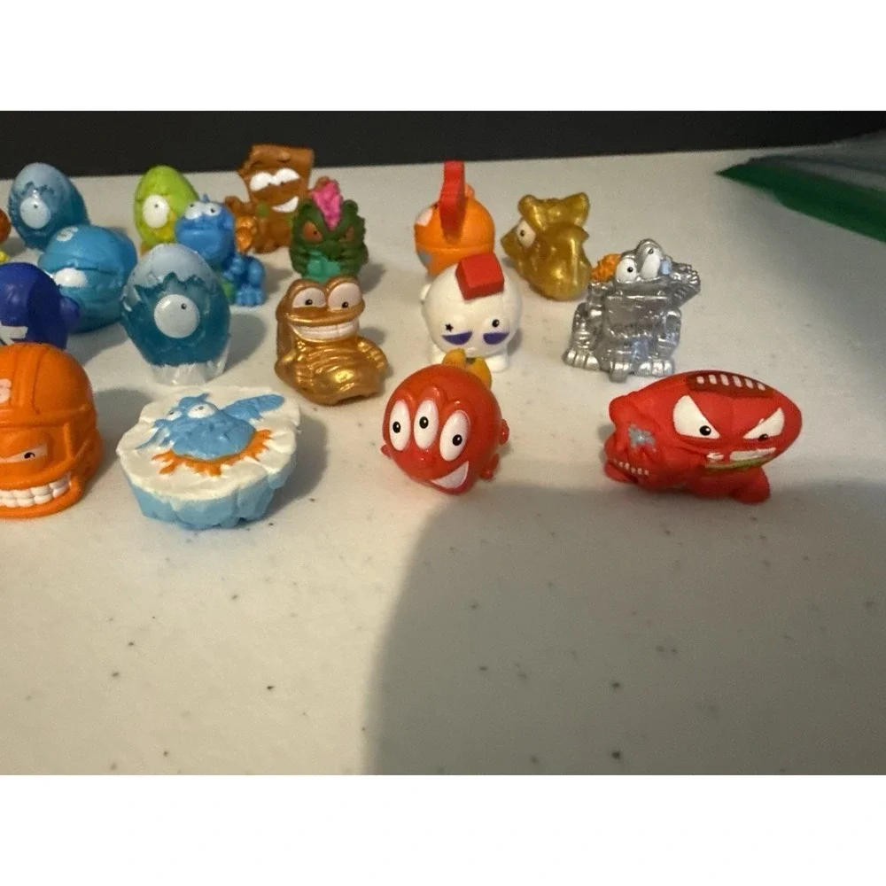 Bunch Of Smashers Figures And Some Others IDK